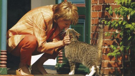 Alida – mit Katze-300 dpi-Schnitt